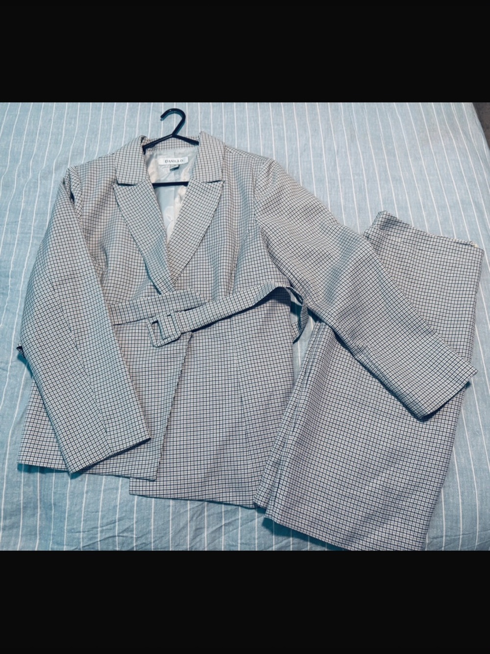 Checked Belted Blazer and Trousers - Gray Check